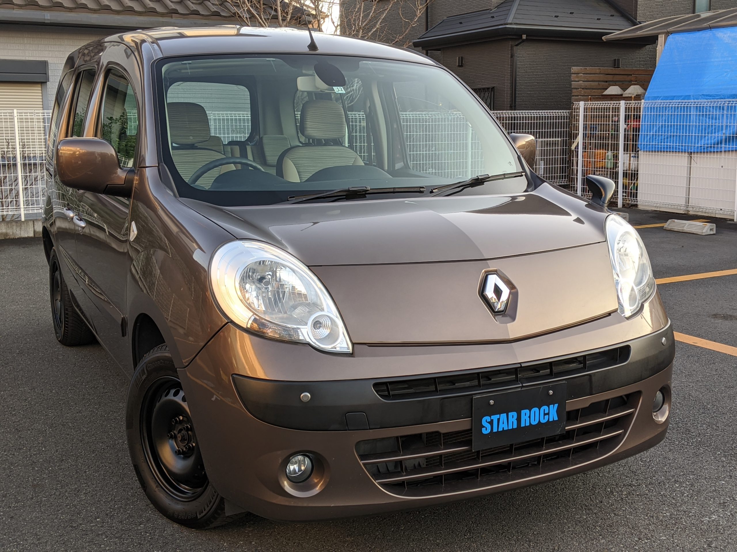 マロンショコラ埼玉県ご納車 カングー中古車専門店 スターロック 公式