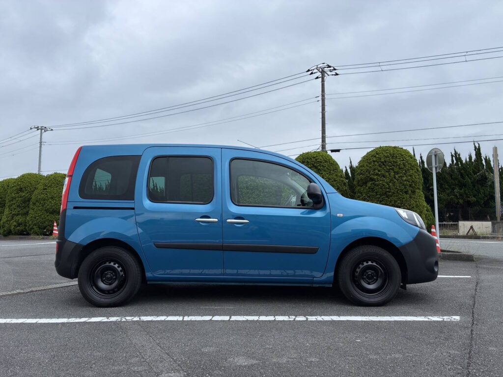 静岡県へとご納車完了！ | カングー中古車専門店 スターロック 【公式】